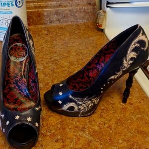 Too fast brand bird skeleton high heels